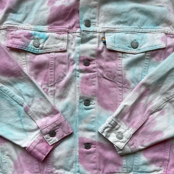 PRIDE OVERSIZED TRUCKER JEAN DENIM JACKET MENS SIZE TIE DYE METAL BUTTONS PINK - Picture 5 of 7